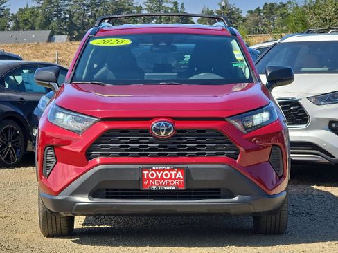 Used 2020 Toyota RAV4 LE w/ All Weather Liner Package AWD/4WD image 6