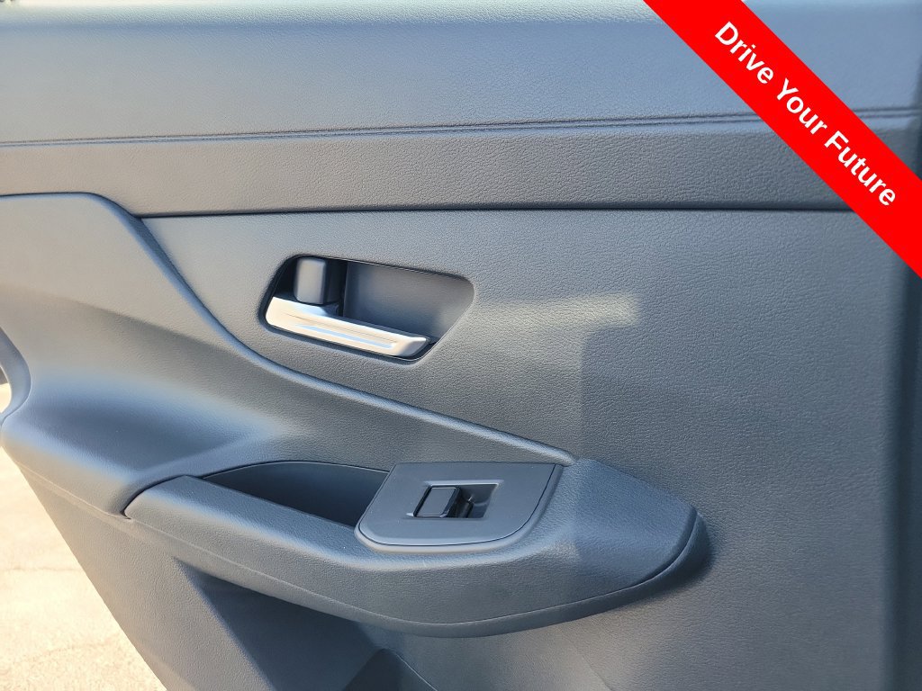 Used 2026 Nissan Sentra SV w/ Floor Mat Package FWD image 21
