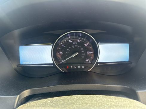 Used 2018 Ford Explorer Limited image 9