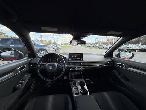 Used 2023 Honda Civic Sport image 16