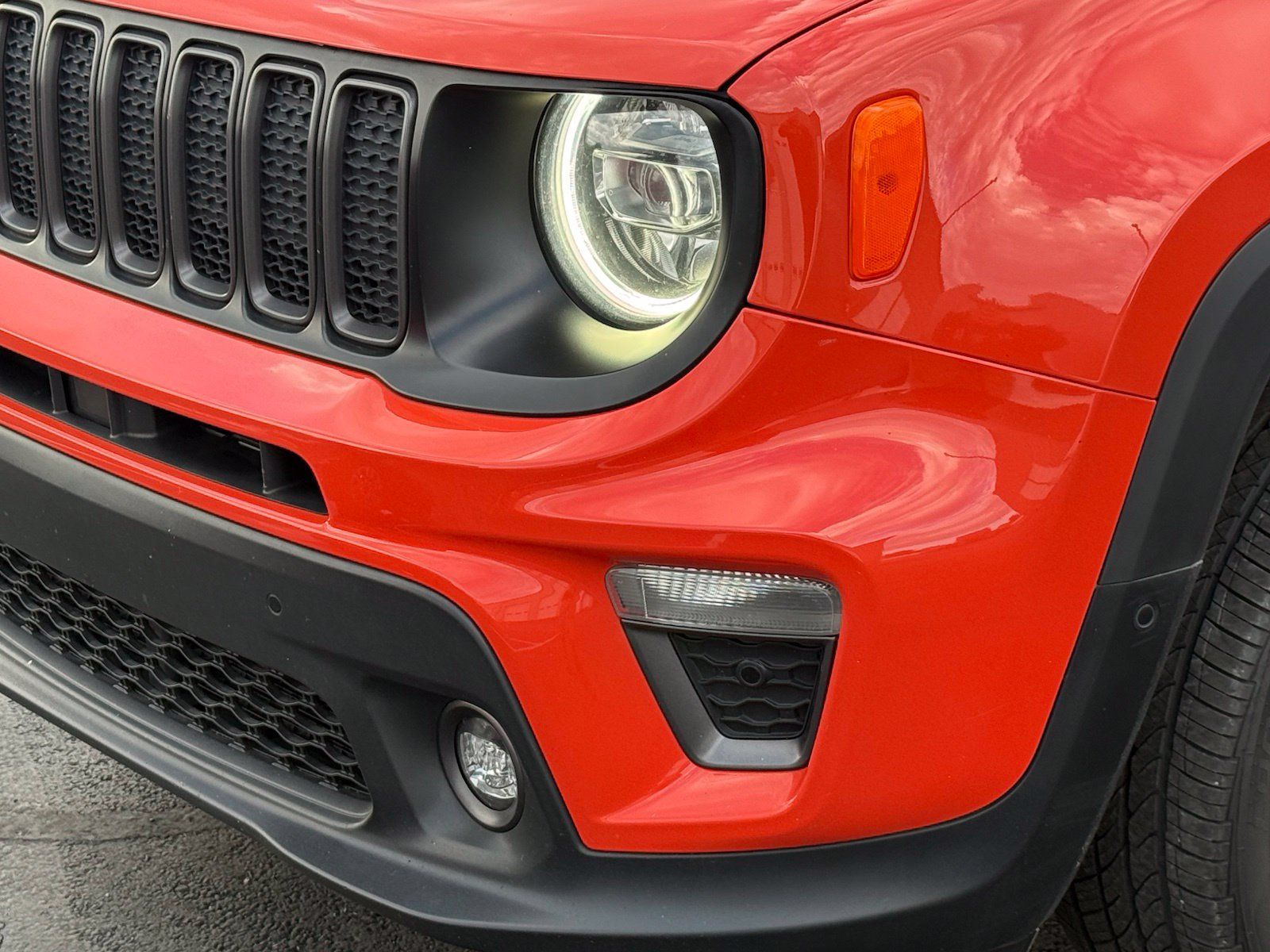 Used 2021 Jeep Renegade Latitude w/ Luxury Group II AWD/4WD image 10