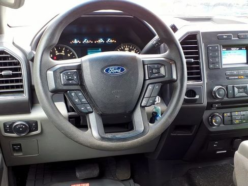 Used 2018 Ford F150 XLT RWD image 11
