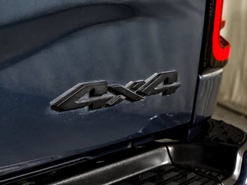 Used 2025 RAM 2500 Big Horn AWD/4WD image 45