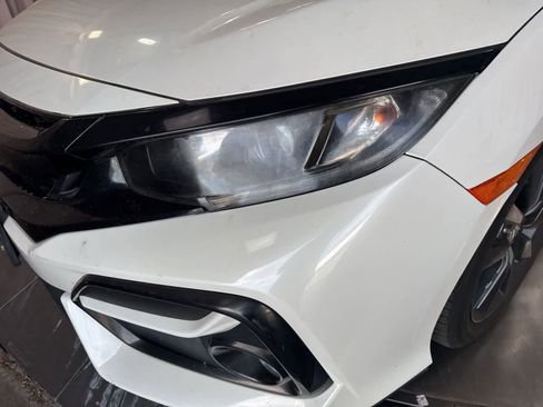 Used 2020 Honda Civic EX image 9