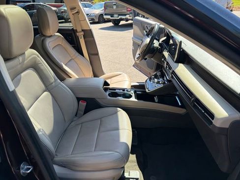 Used 2020 Lincoln Corsair Reserve w/ Equipment Group 201A AWD/4WD image 25