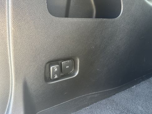 Used 2023 Ford Edge SEL AWD/4WD image 34