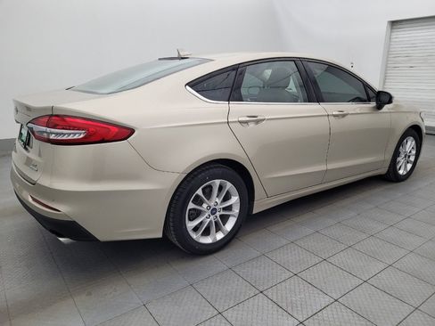 Used 2019 Ford Fusion SE FWD image 10