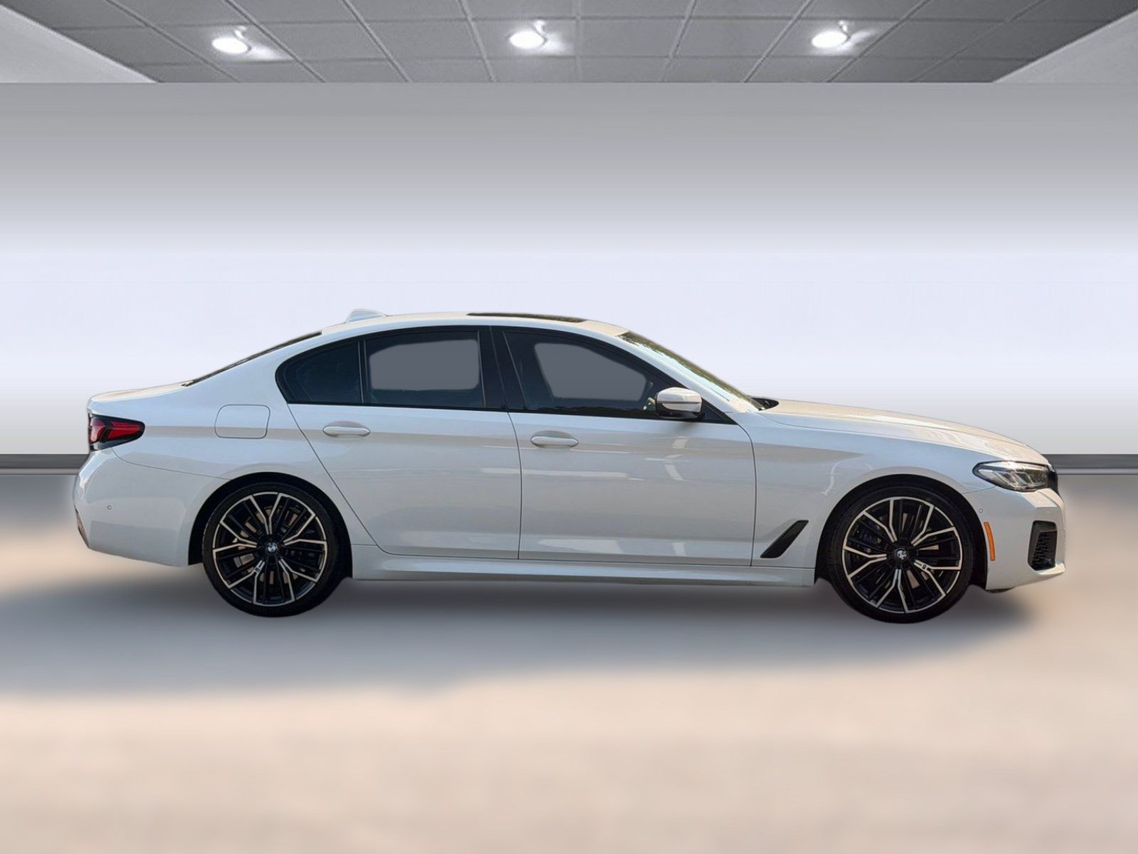 Used 2021 BMW 540i w/ M Sport Package RWD image 8