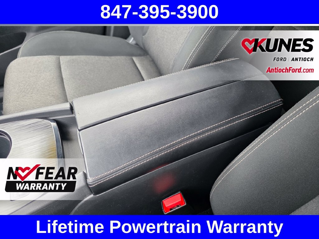 Used 2025 Nissan Rogue SV FWD image 47