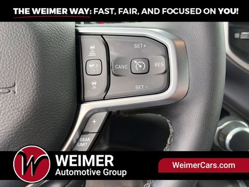 Used 2025 RAM 1500 Big Horn AWD/4WD image 31