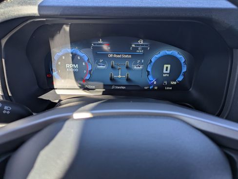 New 2025 Ford Bronco Badlands image 16