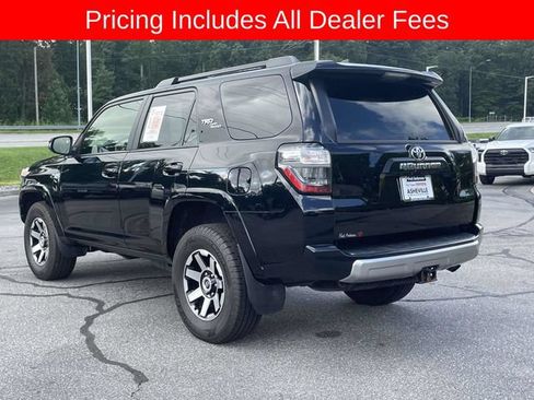 Used 2023 Toyota 4Runner TRD Off-Road Premium w/ Off Road Premium Plus Package AWD/4WD image 3