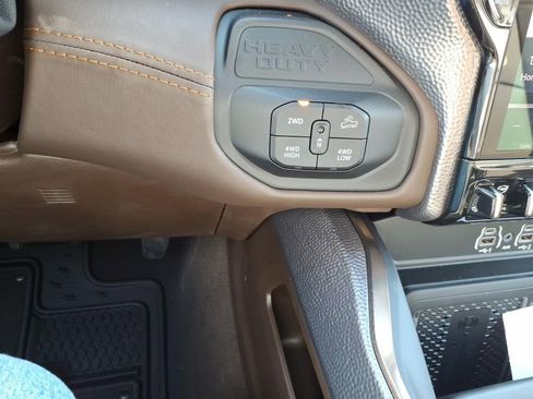 New 2026 RAM 2500 Limited image 17