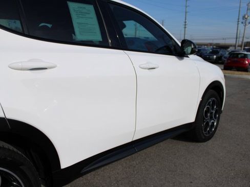 Used 2025 Alfa Romeo Tonale w/ Premium Package image 50