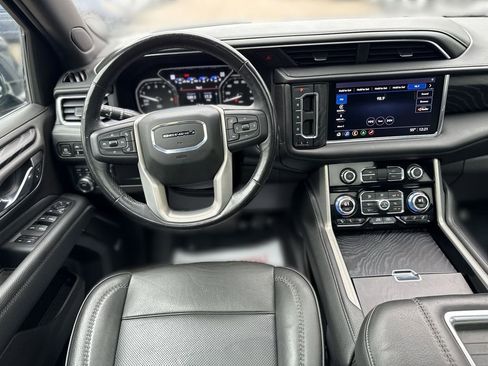 Used 2021 GMC Yukon Denali w/ Denali Premium Package AWD/4WD image 22