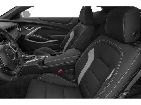 Used 2022 Chevrolet Camaro LT RWD image 12