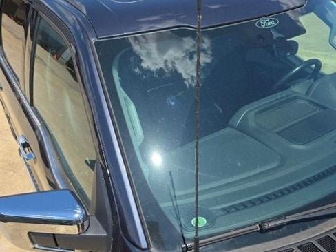 Used 2022 Ford F150 Lariat w/ Equipment Group 502A High AWD/4WD image 19