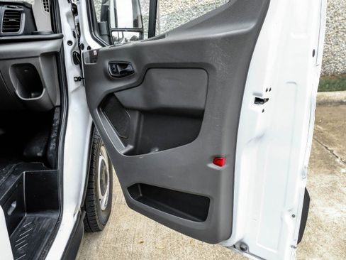 Used 2020 Ford Transit 250 Medium Roof w/ Load Area Protection Package image 33