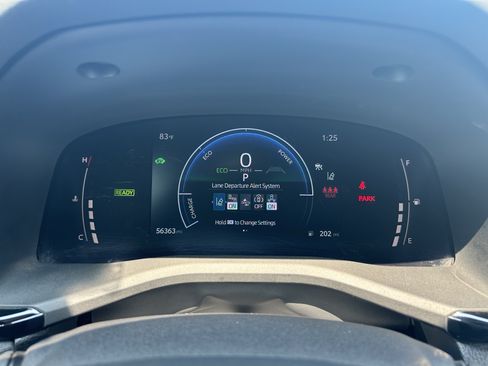 Used 2025 Toyota Camry LE FWD image 25