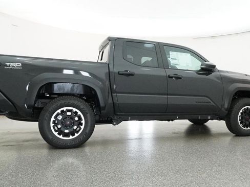 New 2025 Toyota Tacoma TRD Off-Road image 89