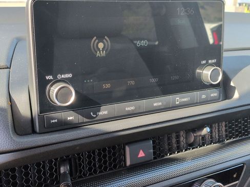 Used 2025 Honda CR-V EX image 16