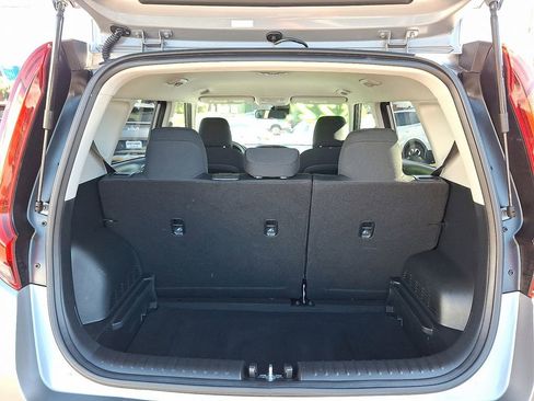 Certified 2022 Kia Soul LX w/ Technology Package image 28