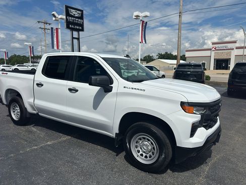 Used 2024 Chevrolet Silverado 1500 W/T w/ WT Value Package image 4