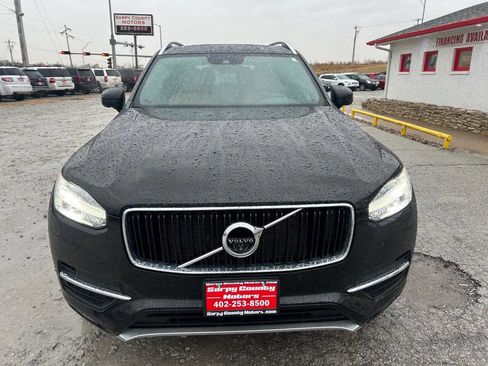 Used 2016 Volvo XC90 T6 Momentum w/ Momentum Plus Package image 8