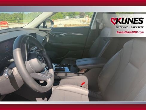 Used 2024 Buick Envision Preferred AWD/4WD image 8