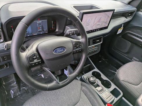 New 2025 Ford Maverick XLT w/ XLT Luxury Package image 3