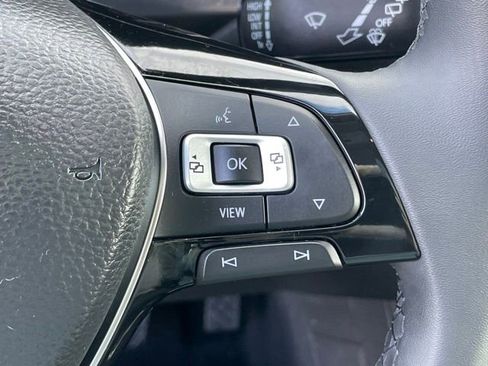 Used 2020 Volkswagen Tiguan SEL image 18