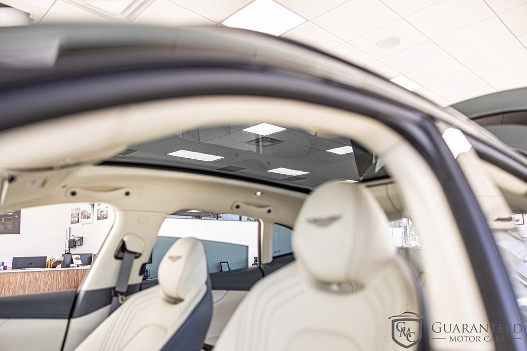 Used 2021 Aston Martin DBX AWD/4WD image 20