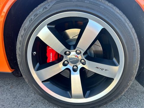 Used 2012 Dodge Challenger SRT8 RWD image 7