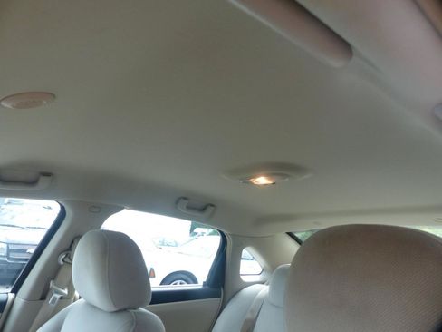 Used 2010 Chevrolet Impala LS FWD image 25
