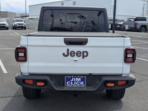 New 2025 Jeep Gladiator Mojave w/ Safety Group image 3