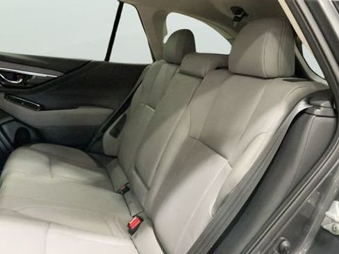 Used 2021 Subaru Outback Limited AWD/4WD image 13