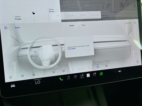 Used 2023 Tesla Model Y Long Range AWD/4WD image 23