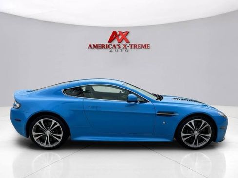 Used 2011 Aston Martin V12 Vantage Coupe RWD image 6
