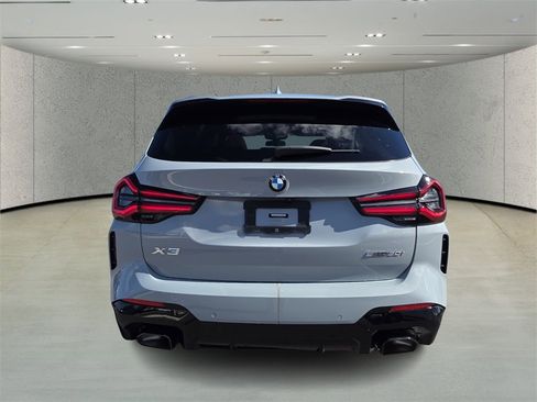 Used 2023 BMW X3 sDrive30i w/ M Sport Package image 4
