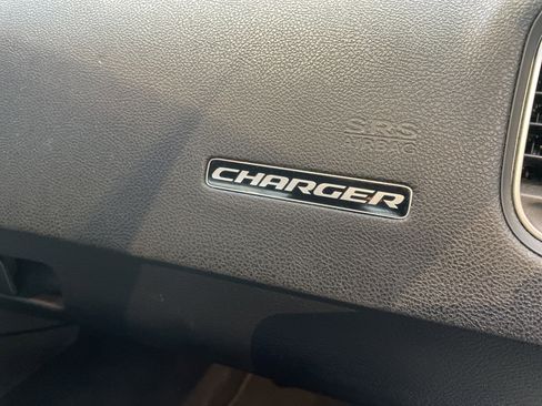 Used 2023 Dodge Charger SXT RWD image 35