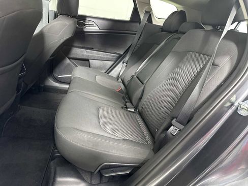 Used 2024 Kia Sportage LX image 24