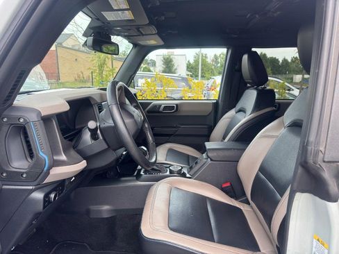 Used 2024 Ford Bronco Wildtrak AWD/4WD image 6