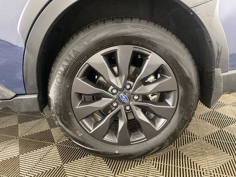 Certified 2025 Subaru Outback Onyx Edition XT image 32