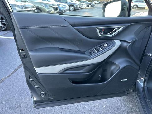 Used 2024 Subaru Forester Limited image 16