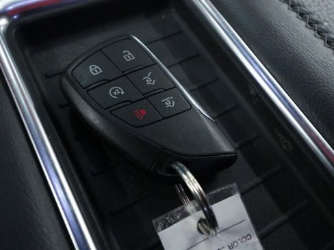 Used 2021 GMC Yukon XL Denali AWD/4WD image 13