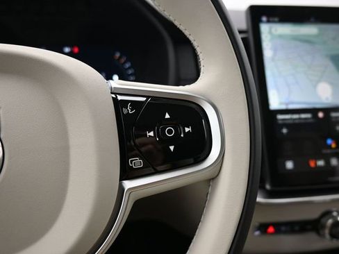 New 2026 Volvo XC90 B6 Ultra w/ Protection Package image 25