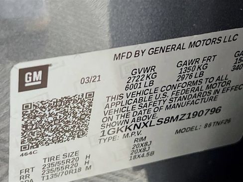 Certified 2021 GMC Acadia Denali w/ Denali Ultimate Package AWD/4WD image 29