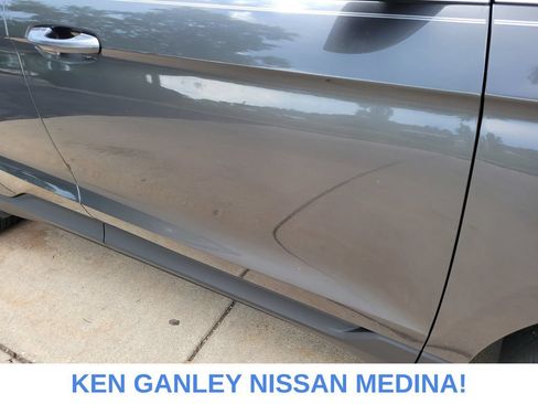Used 2015 Ford Edge SEL AWD/4WD image 13