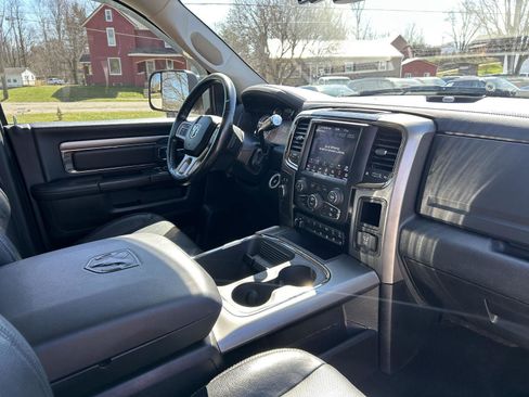 Used 2018 RAM 2500 Laramie w/ Sport Appearance Group image 15