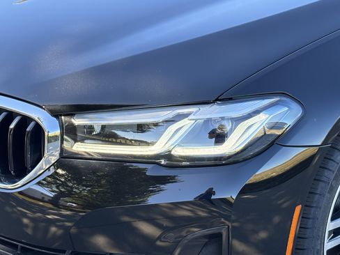 Certified 2023 BMW 530i xDrive w/ Premium Package image 6